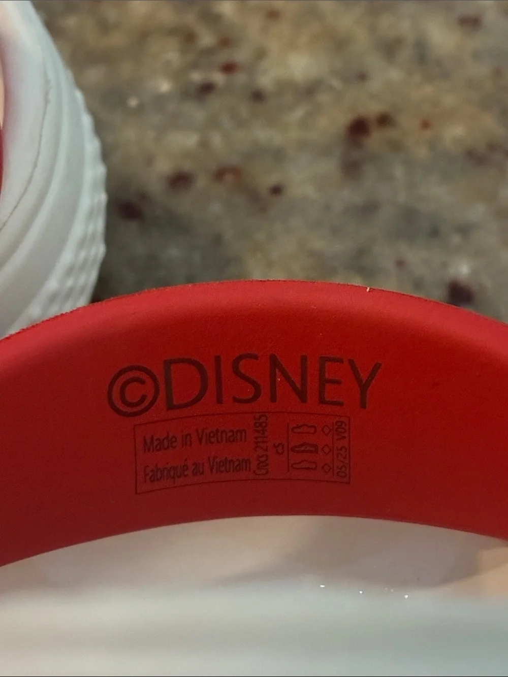 Disney White Clogs with Multicolor Mickey & Friends Graphics & Red Straps Size 5